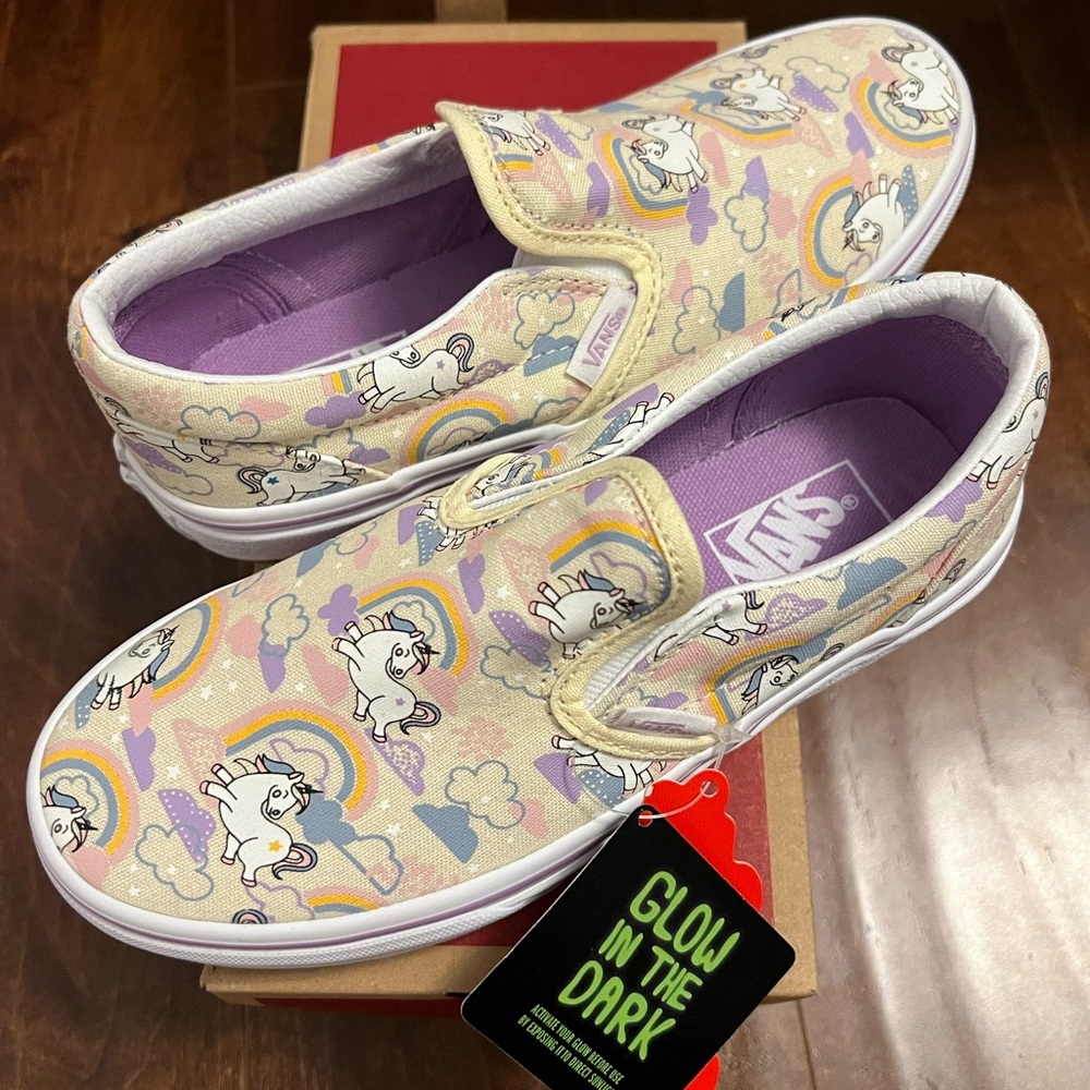 Girls Vans size 2.0